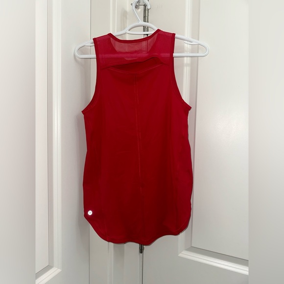 Red lululemon workout top - never worn! - Picture 3 of 6